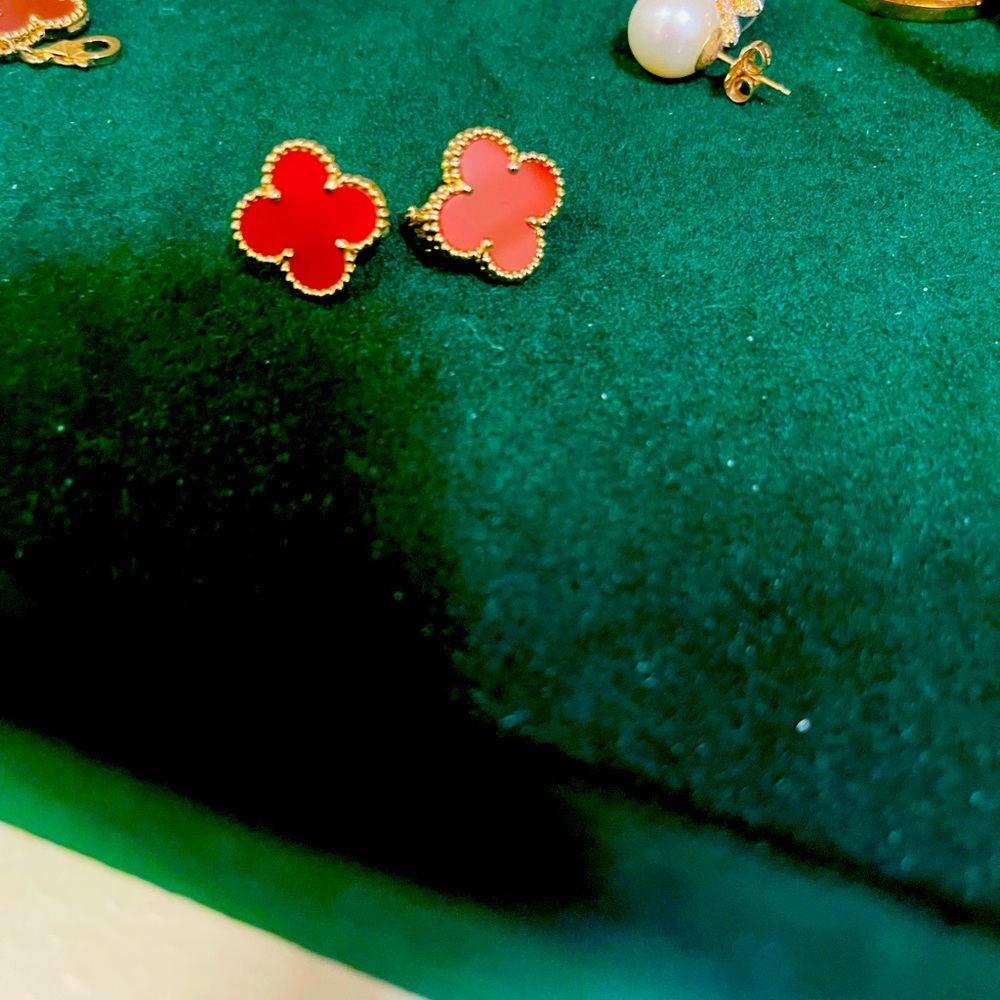 Van cleef Arpels earrings